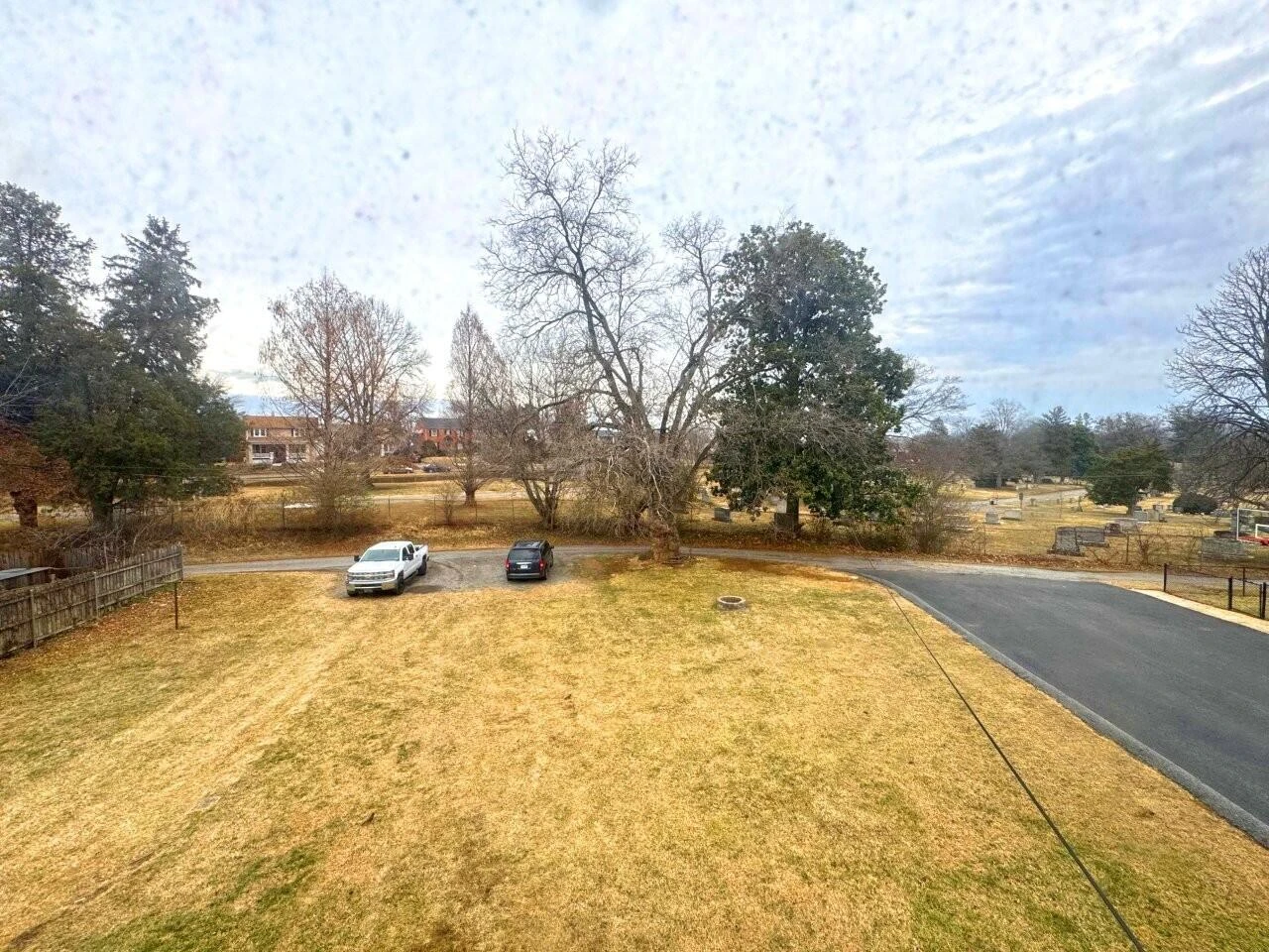 1811 Windsor AVE - Photo 18