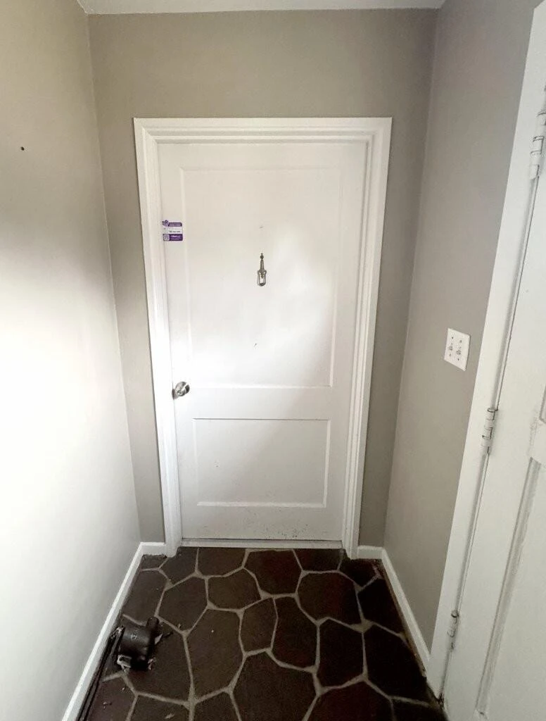 1811 Windsor AVE - Photo 23