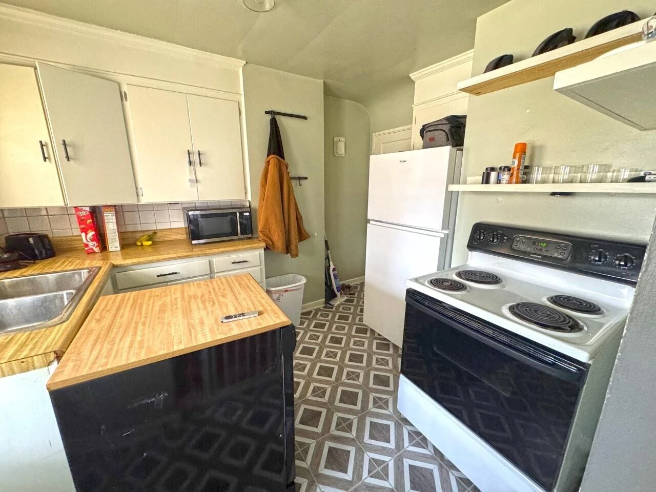 1811 Windsor AVE - Photo 29