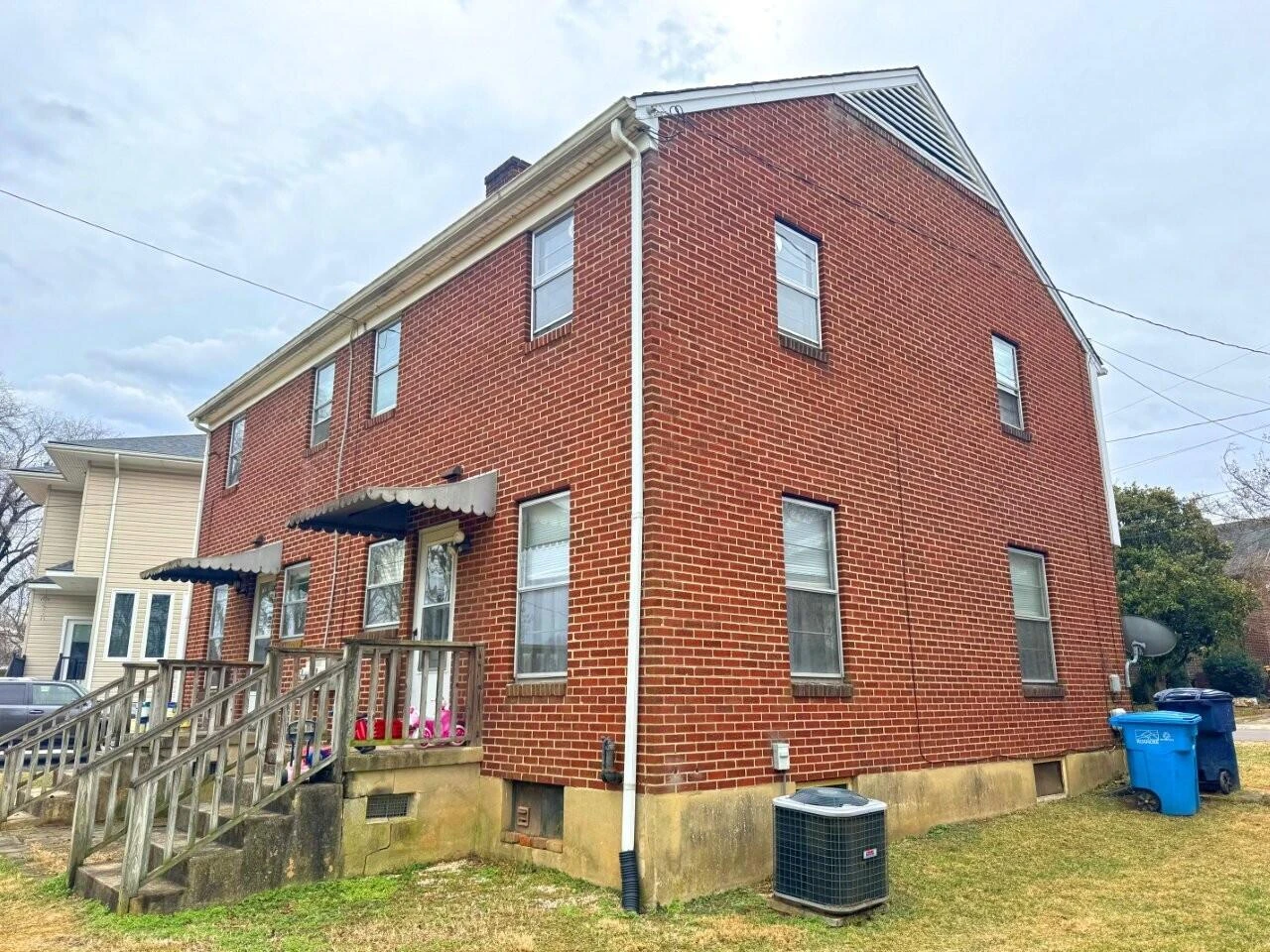 1811 Windsor AVE - Photo 42