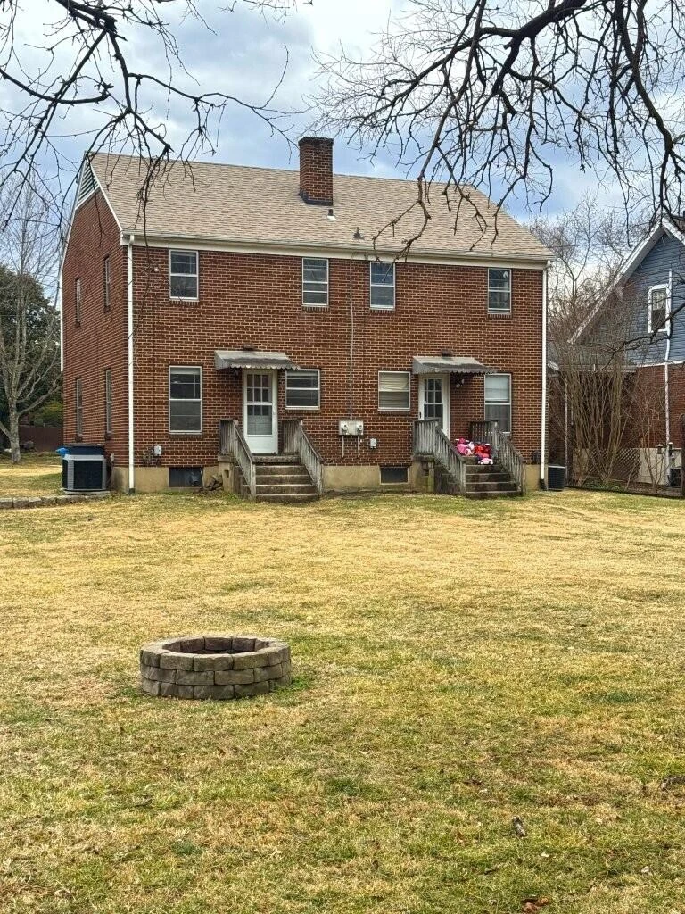 1811 Windsor AVE - Photo 43