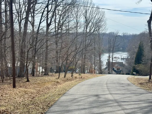 Lot 99 Driftwood CT, Moneta, VA, 24121