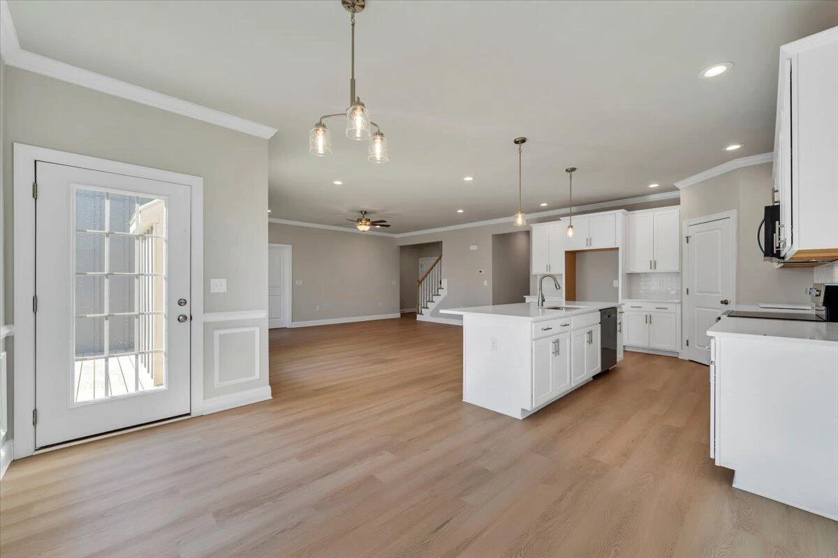 7039 Parkway View TRL - Photo 16