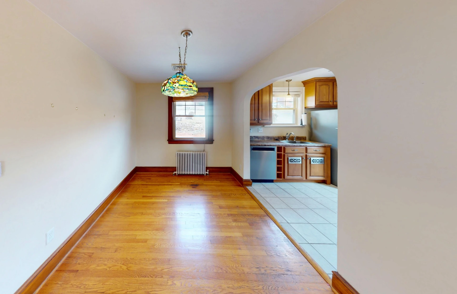 815 Windsor AVE - Photo 13