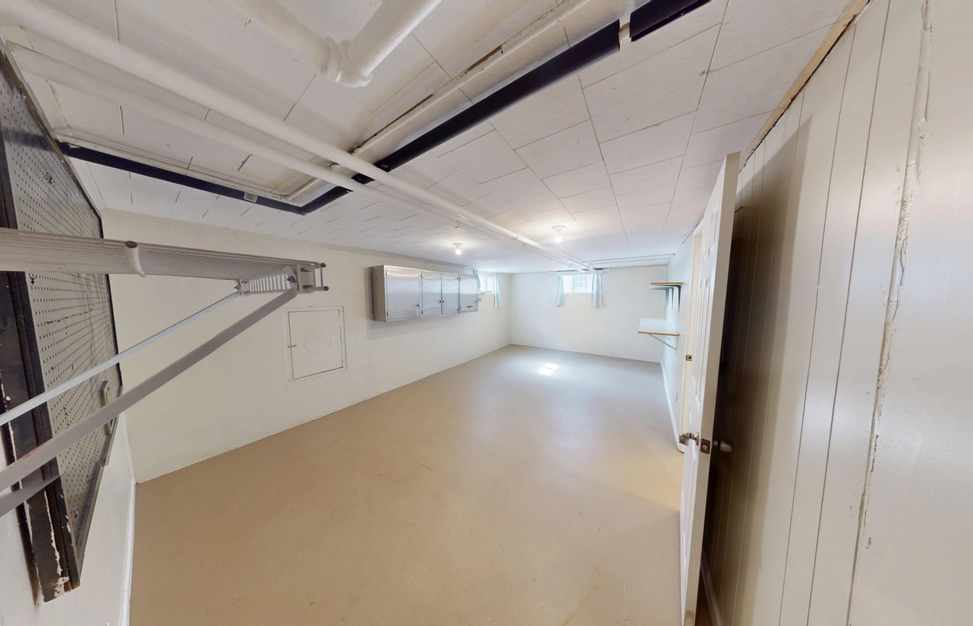 815 Windsor AVE - Photo 22