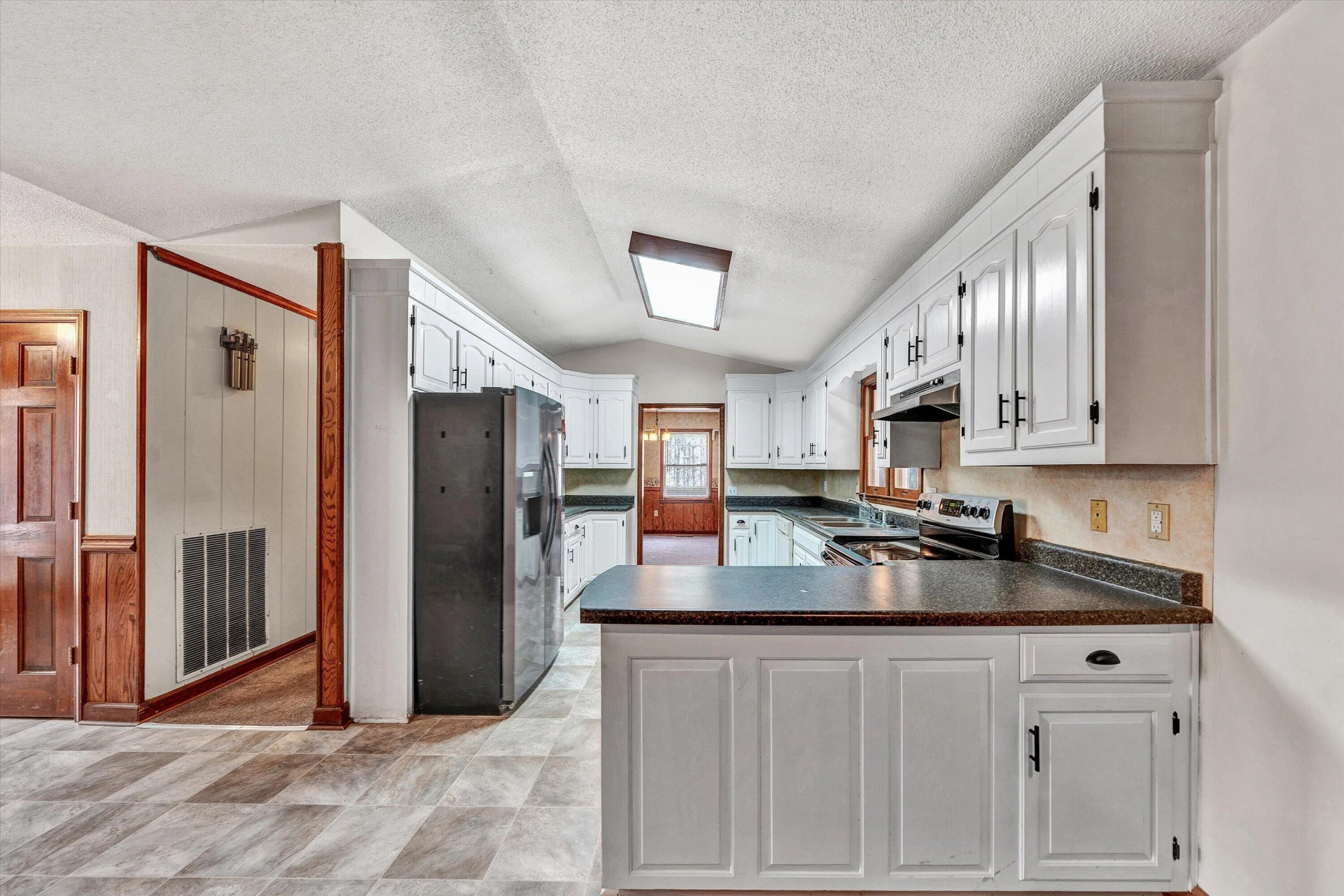 380 Countrywood LN - Photo 13