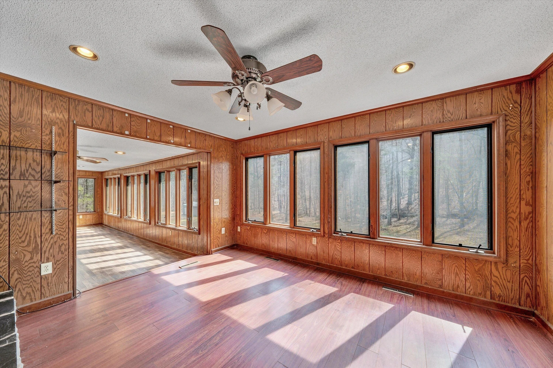 380 Countrywood LN - Photo 18