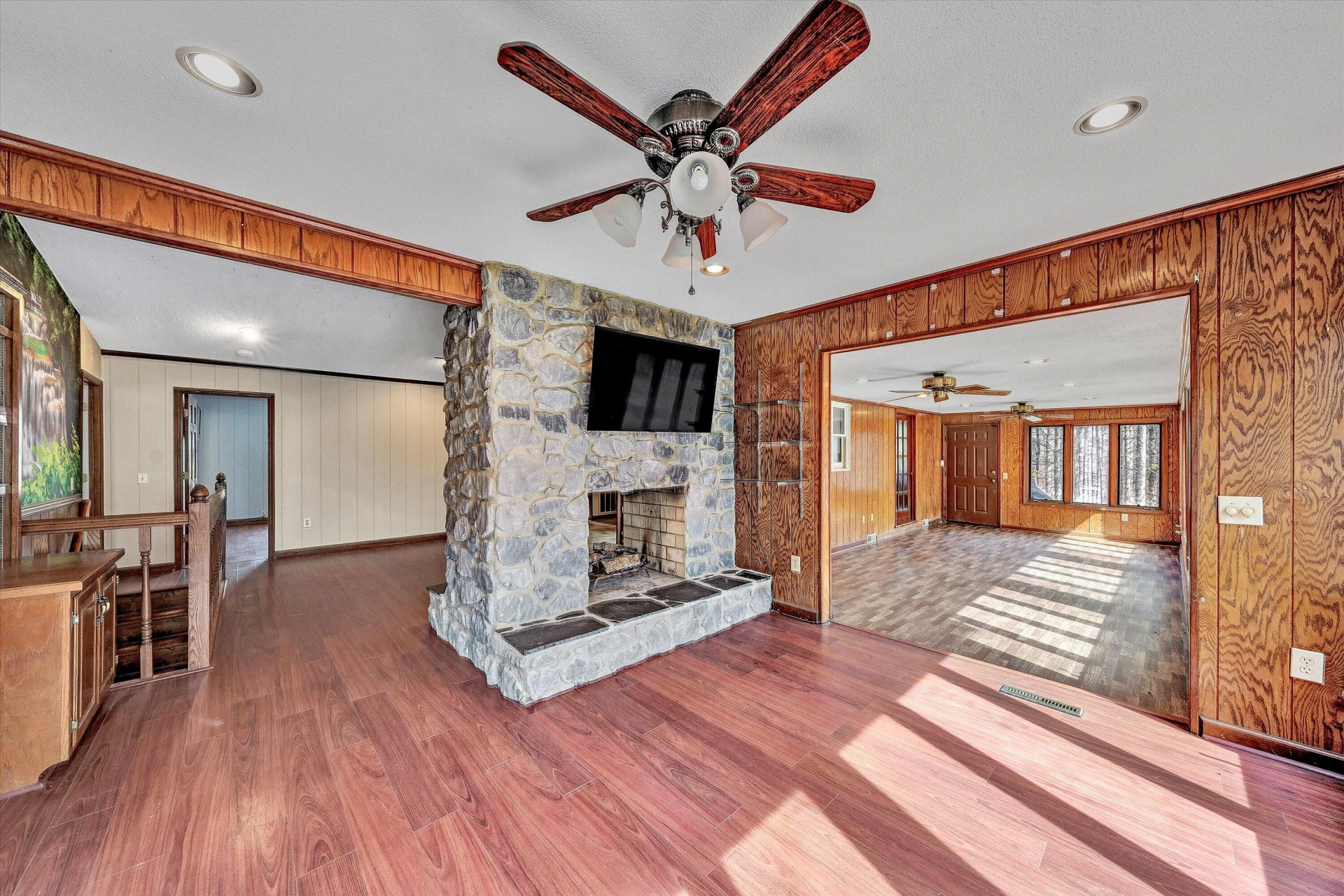 380 Countrywood LN - Photo 19