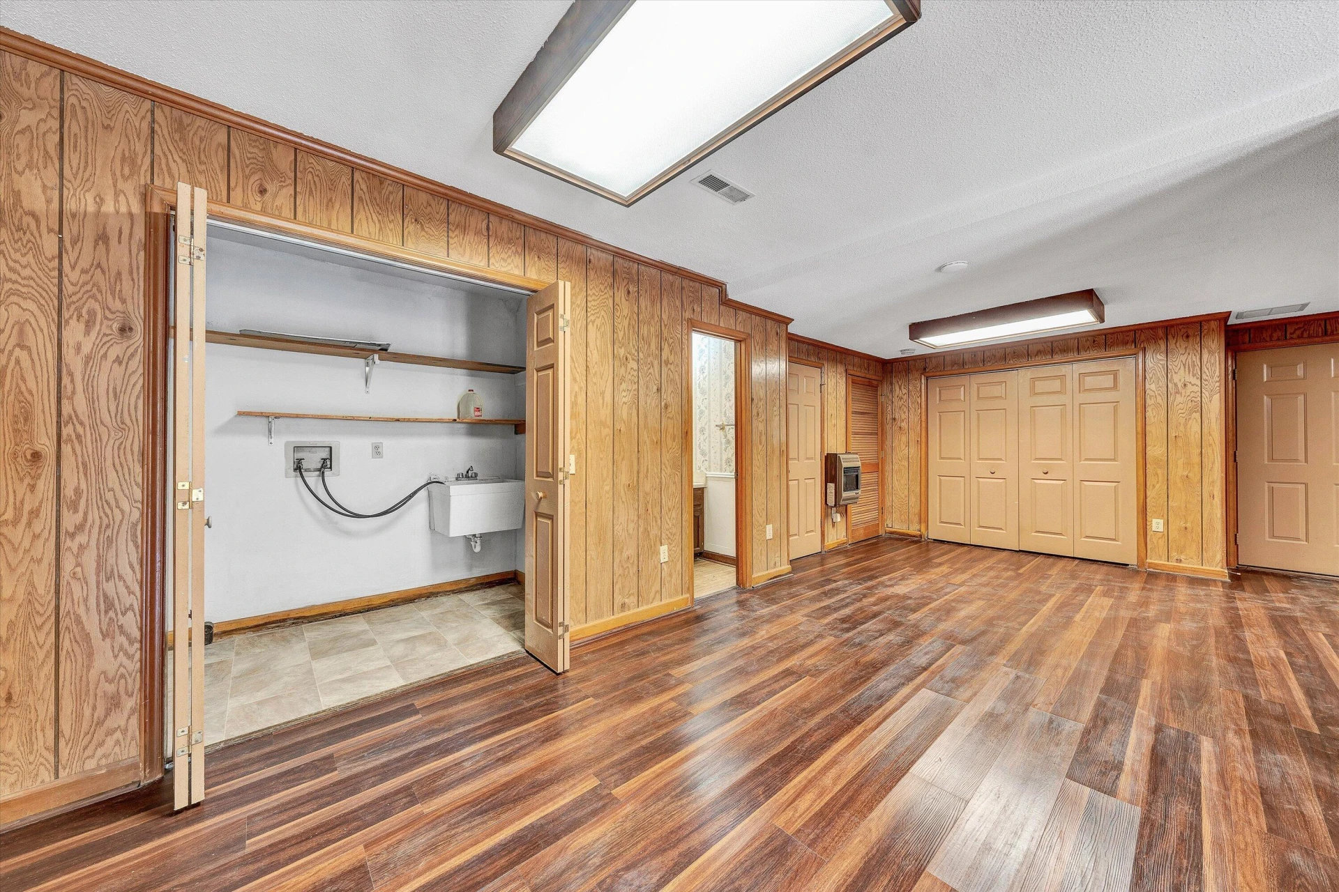380 Countrywood LN - Photo 37