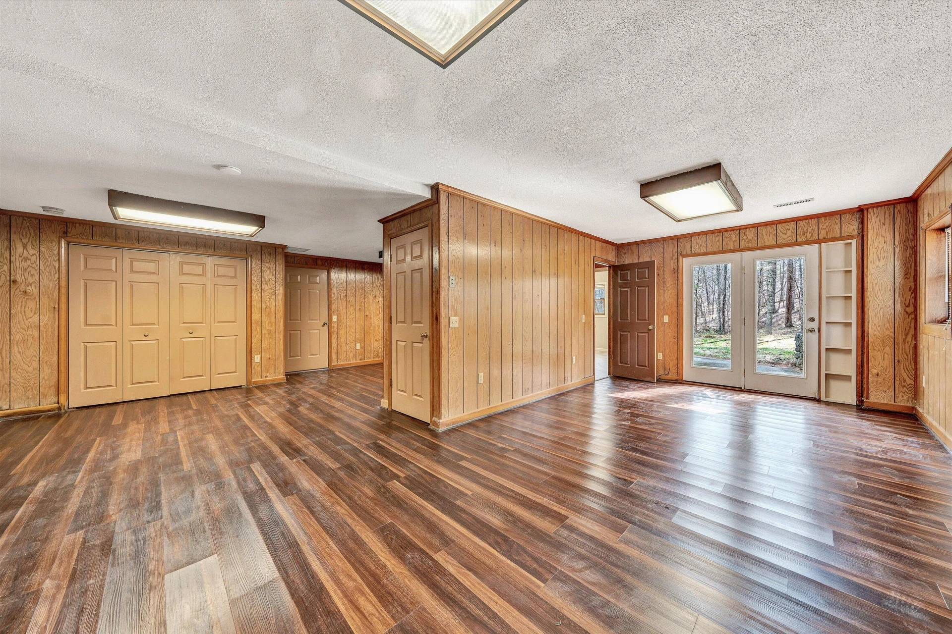 380 Countrywood LN - Photo 38
