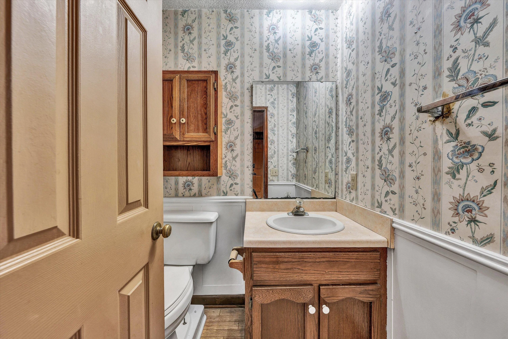 380 Countrywood LN - Photo 39