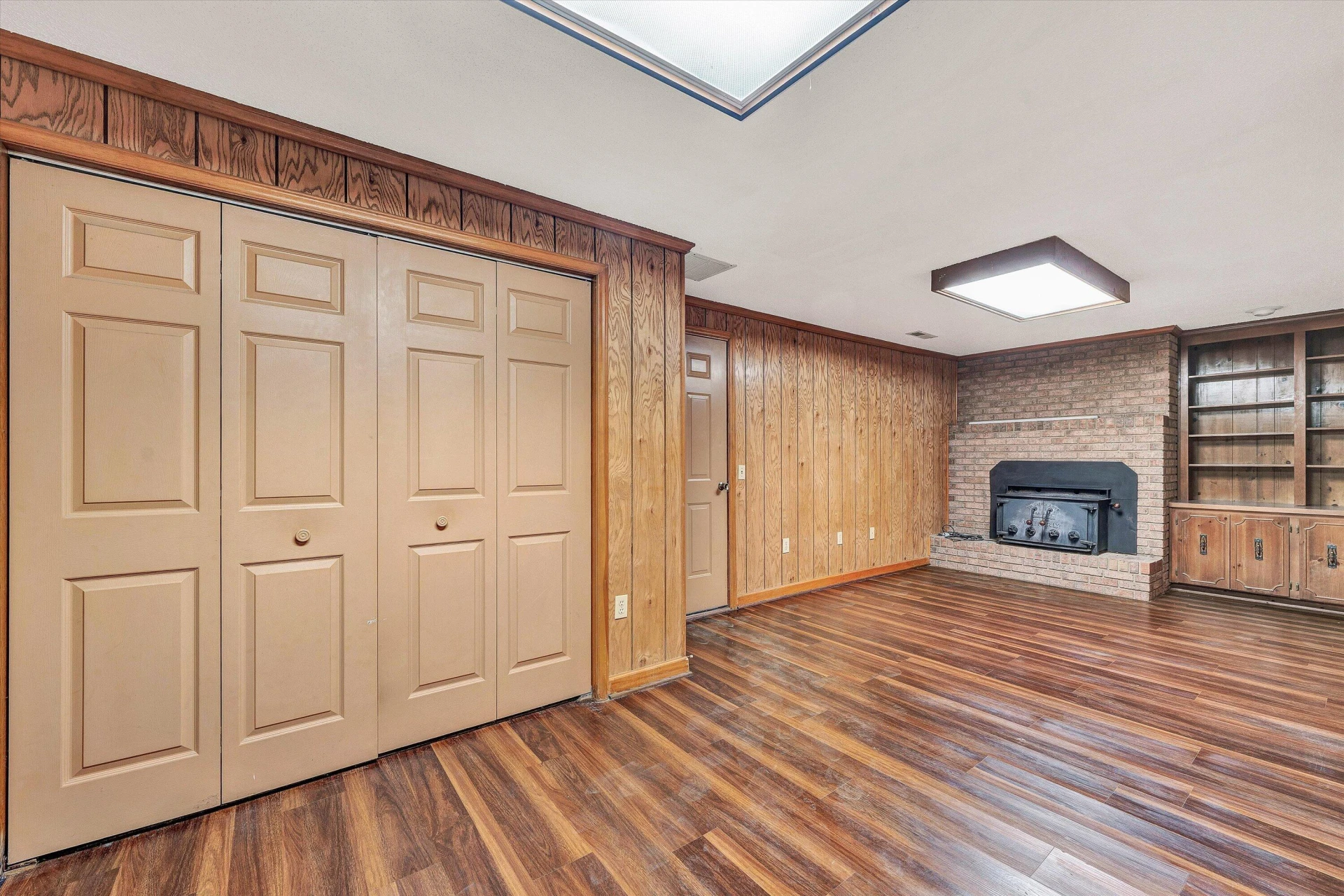 380 Countrywood LN - Photo 40