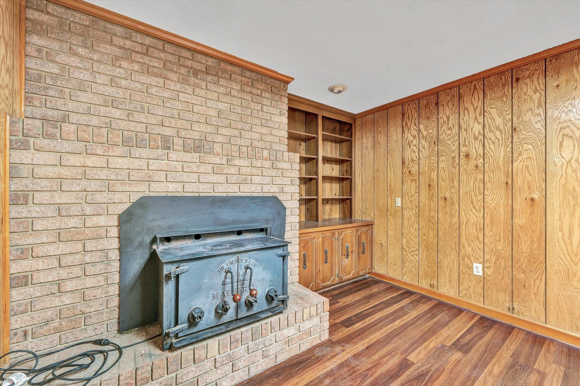 380 Countrywood LN - Photo 42
