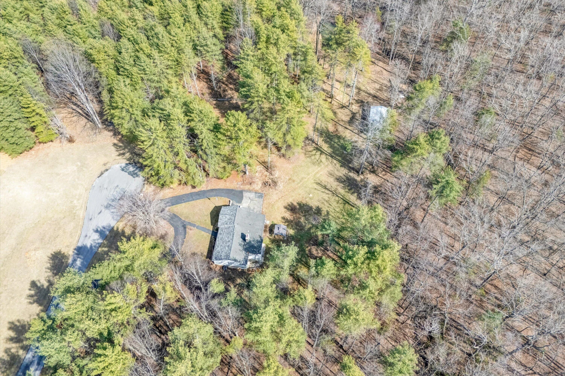 380 Countrywood LN - Photo 7
