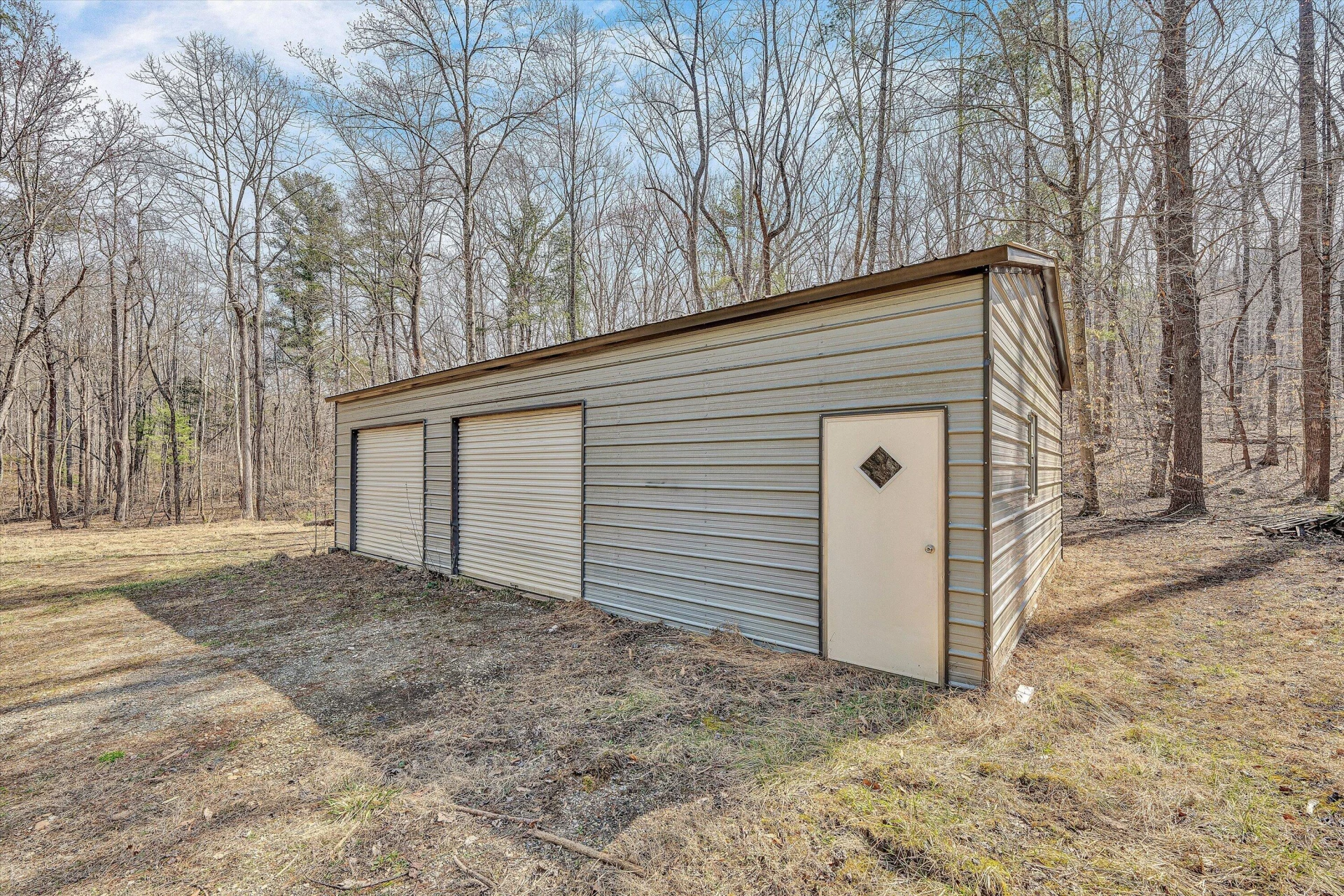 380 Countrywood LN - Photo 51