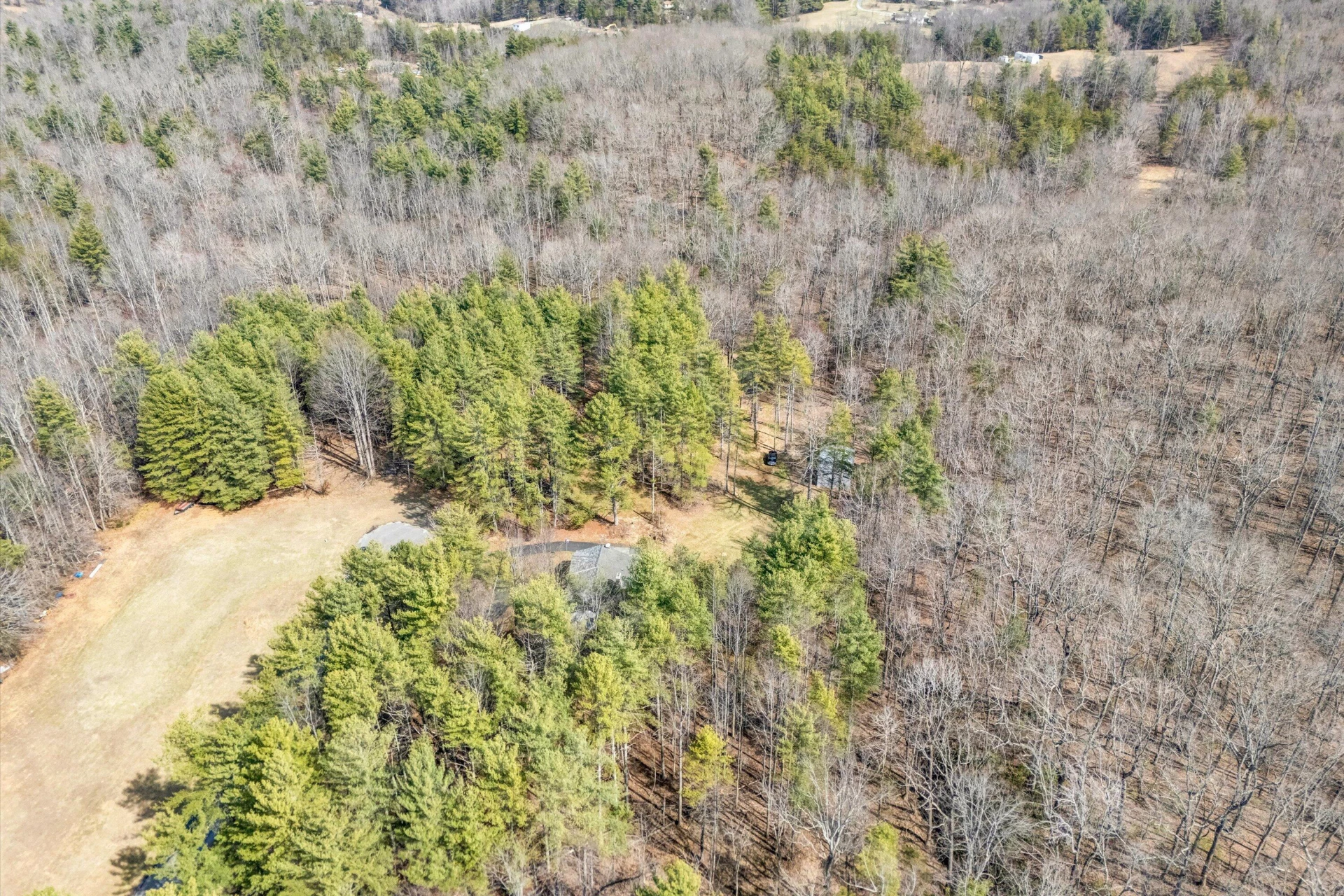 380 Countrywood LN - Photo 57