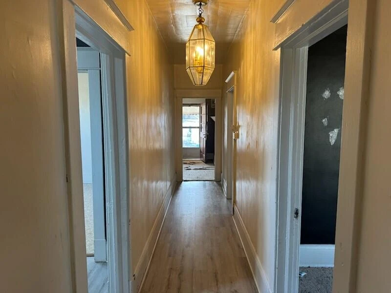1144 Tompkins AVE - Photo 12