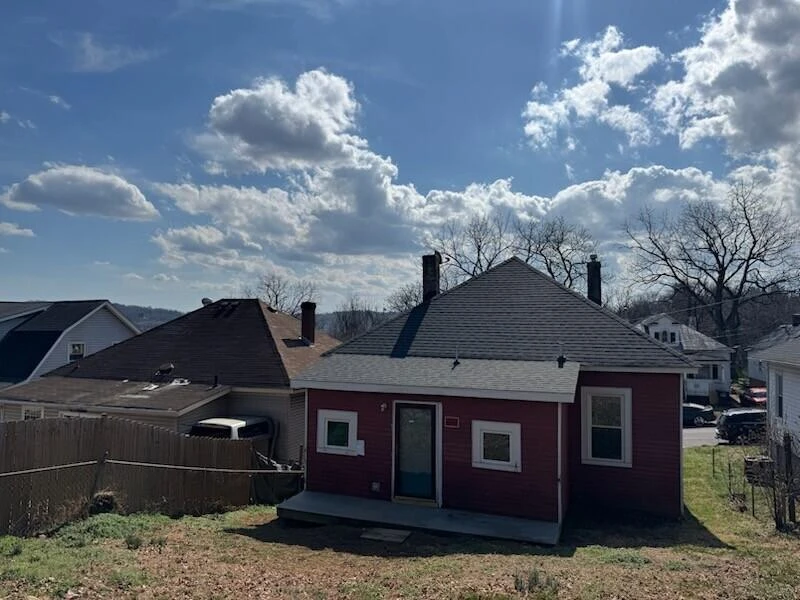 1144 Tompkins AVE - Photo 22