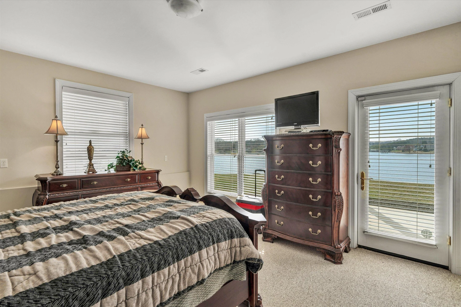 95 Marvin Gardens DR - Photo 47