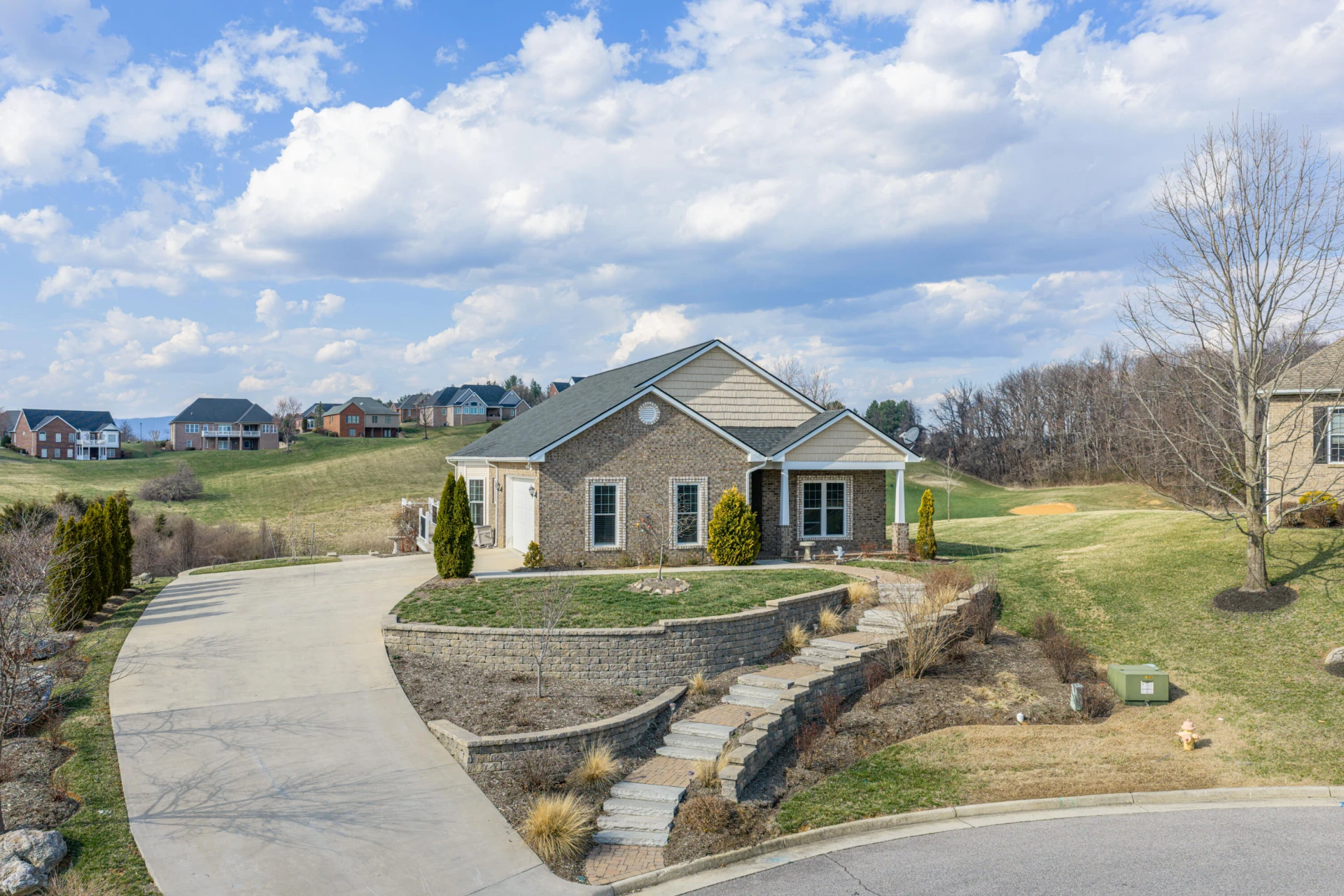 45 Fairway CT - Photo 2