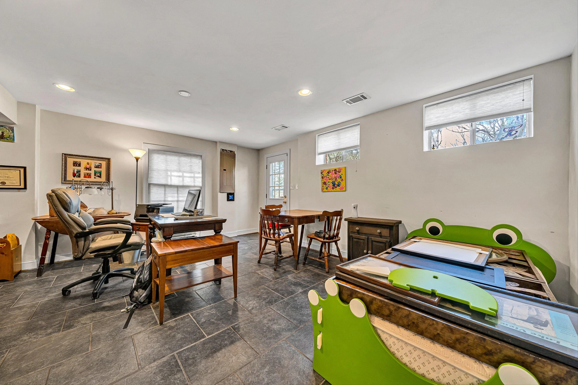3535 Windsor Oaks CIR - Photo 54