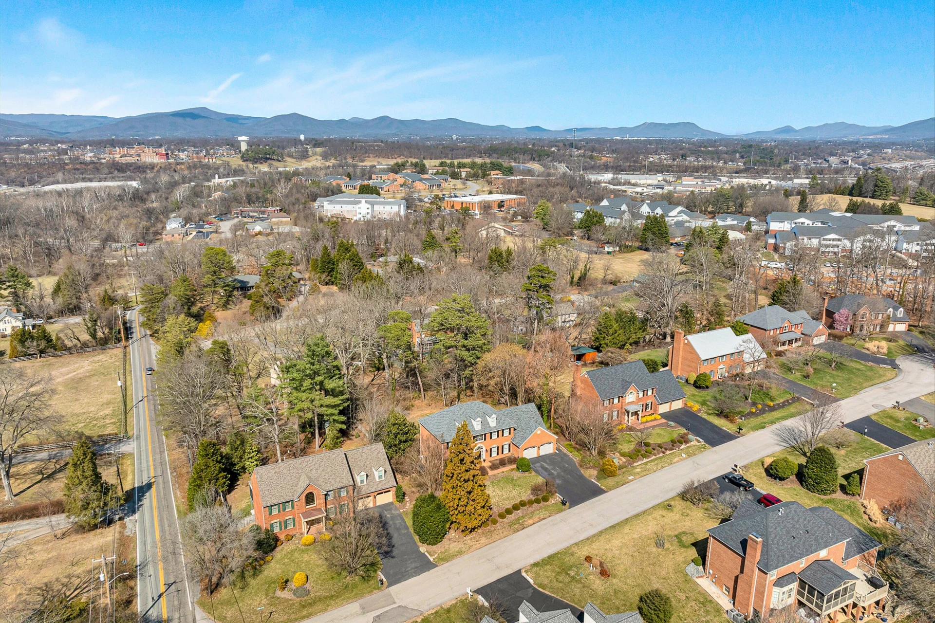 3535 Windsor Oaks CIR - Photo 67