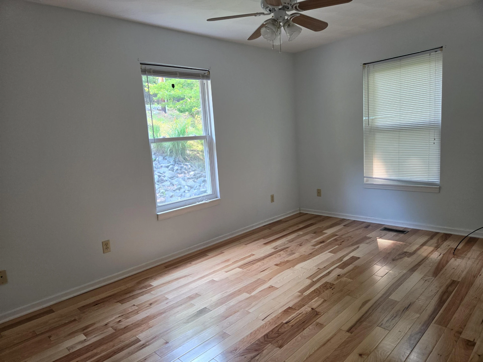 97 Cedar Bluff LN - Photo 15