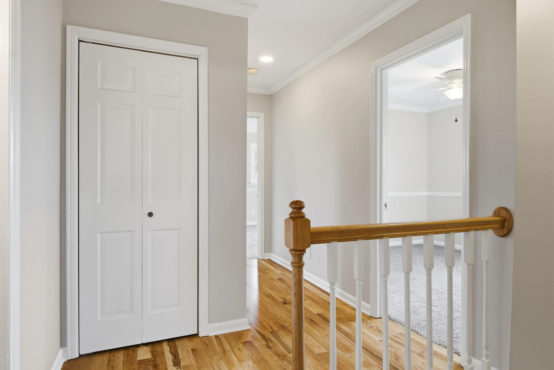 1270 Crestview DR - Photo 33