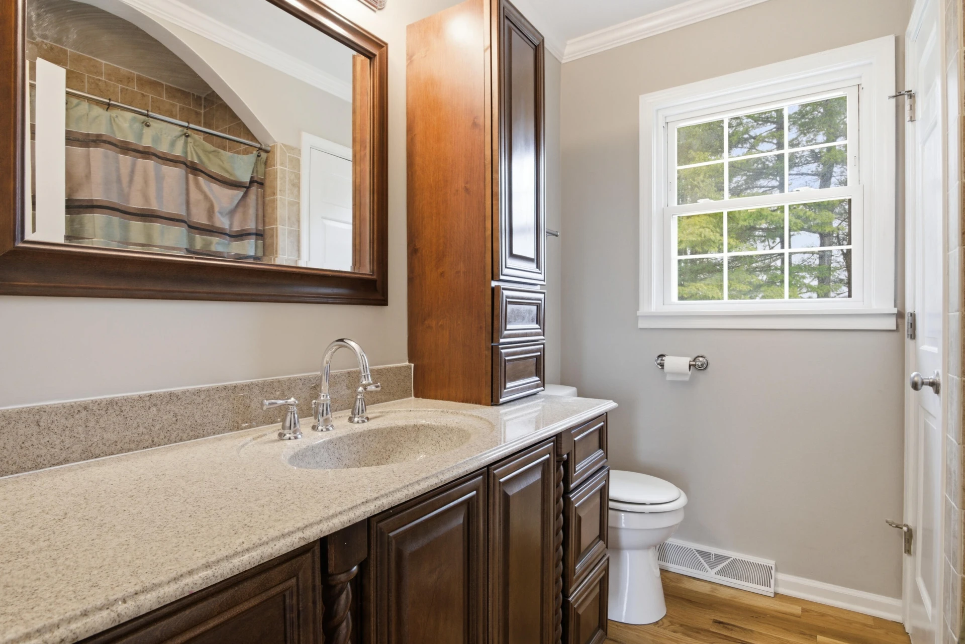1270 Crestview DR - Photo 38