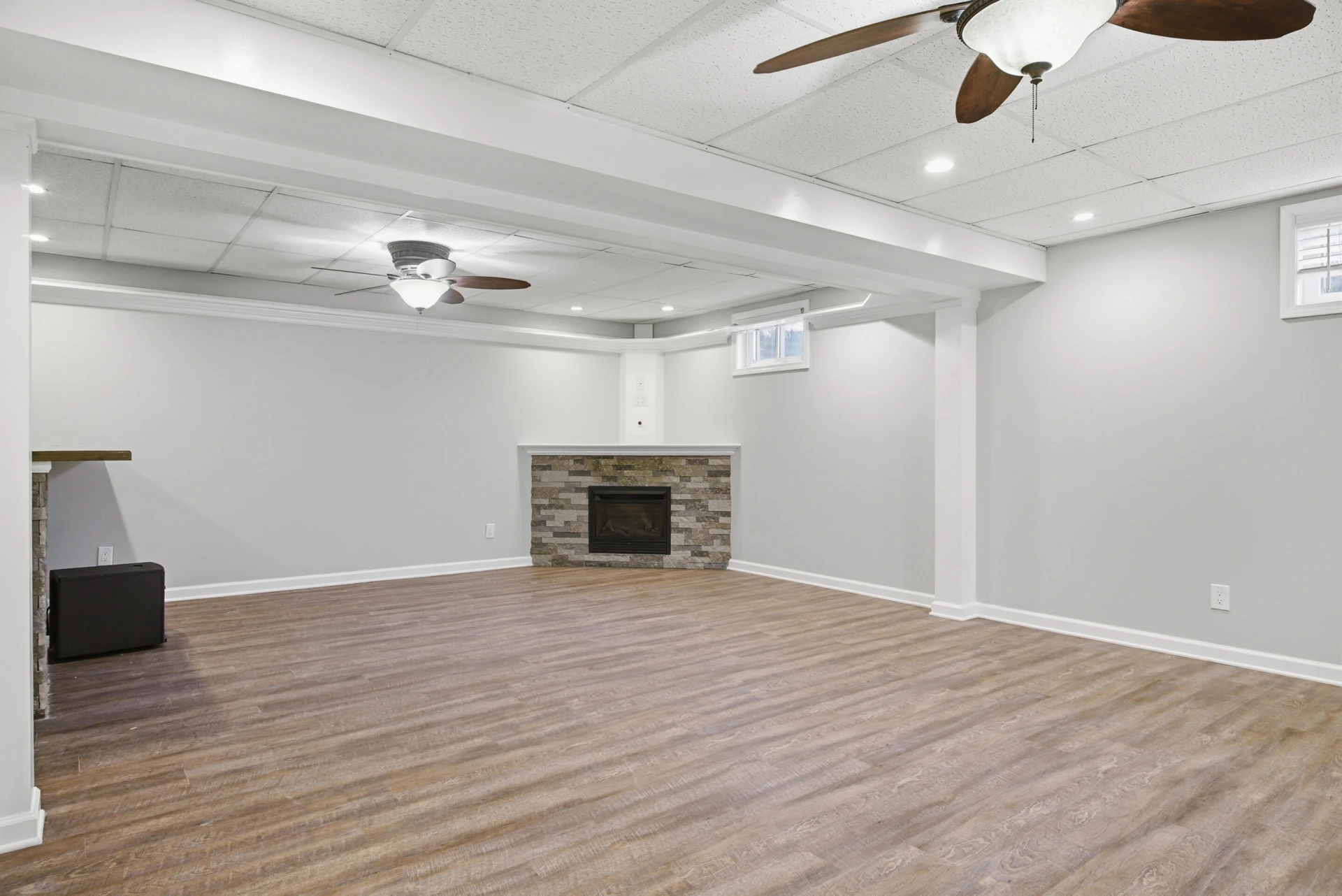 1270 Crestview DR - Photo 53