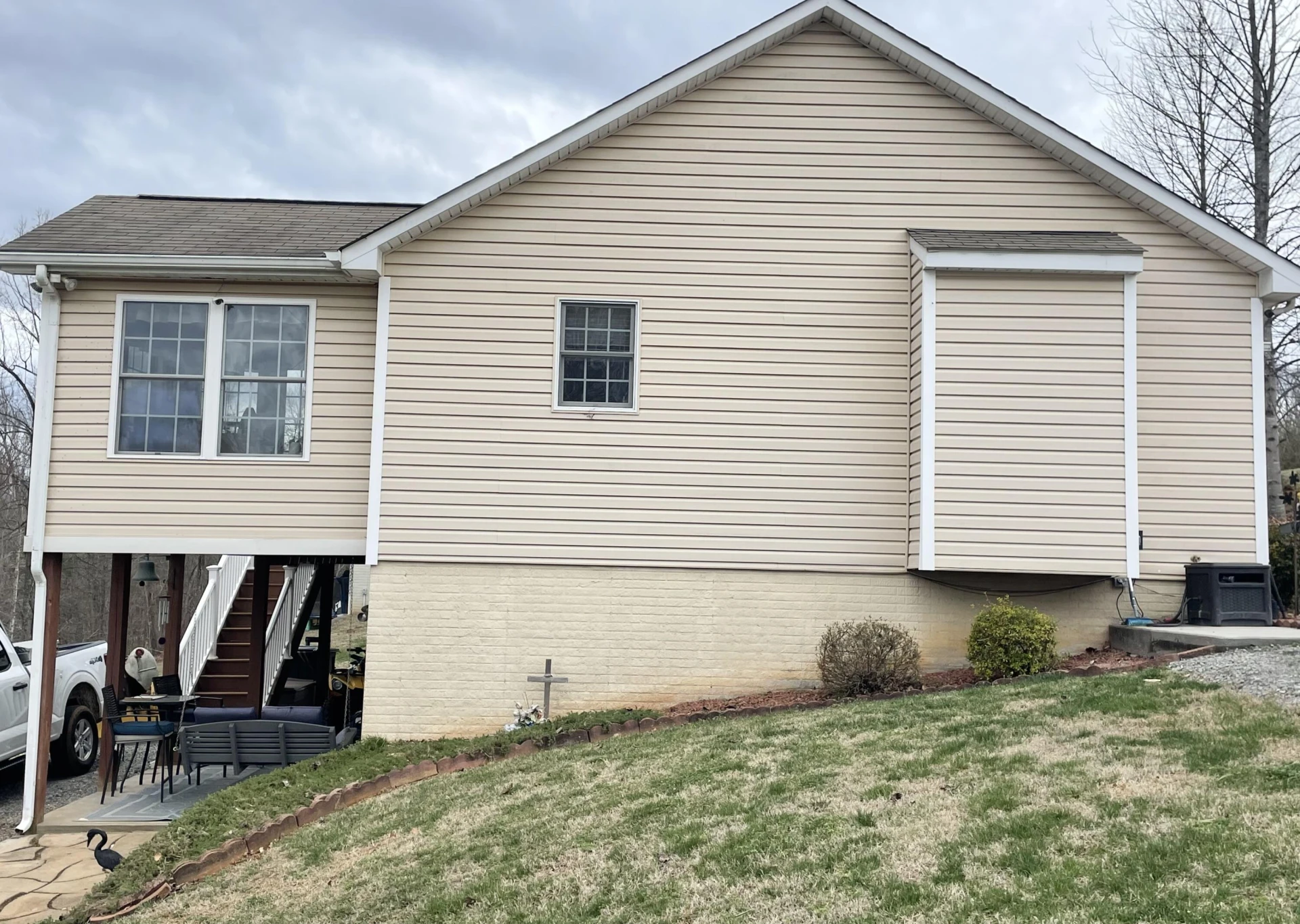 1236 Carroll RD - Photo 5