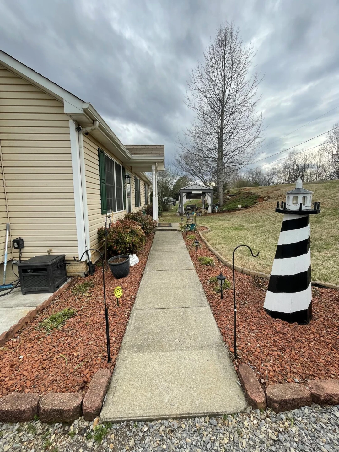 1236 Carroll RD - Photo 7