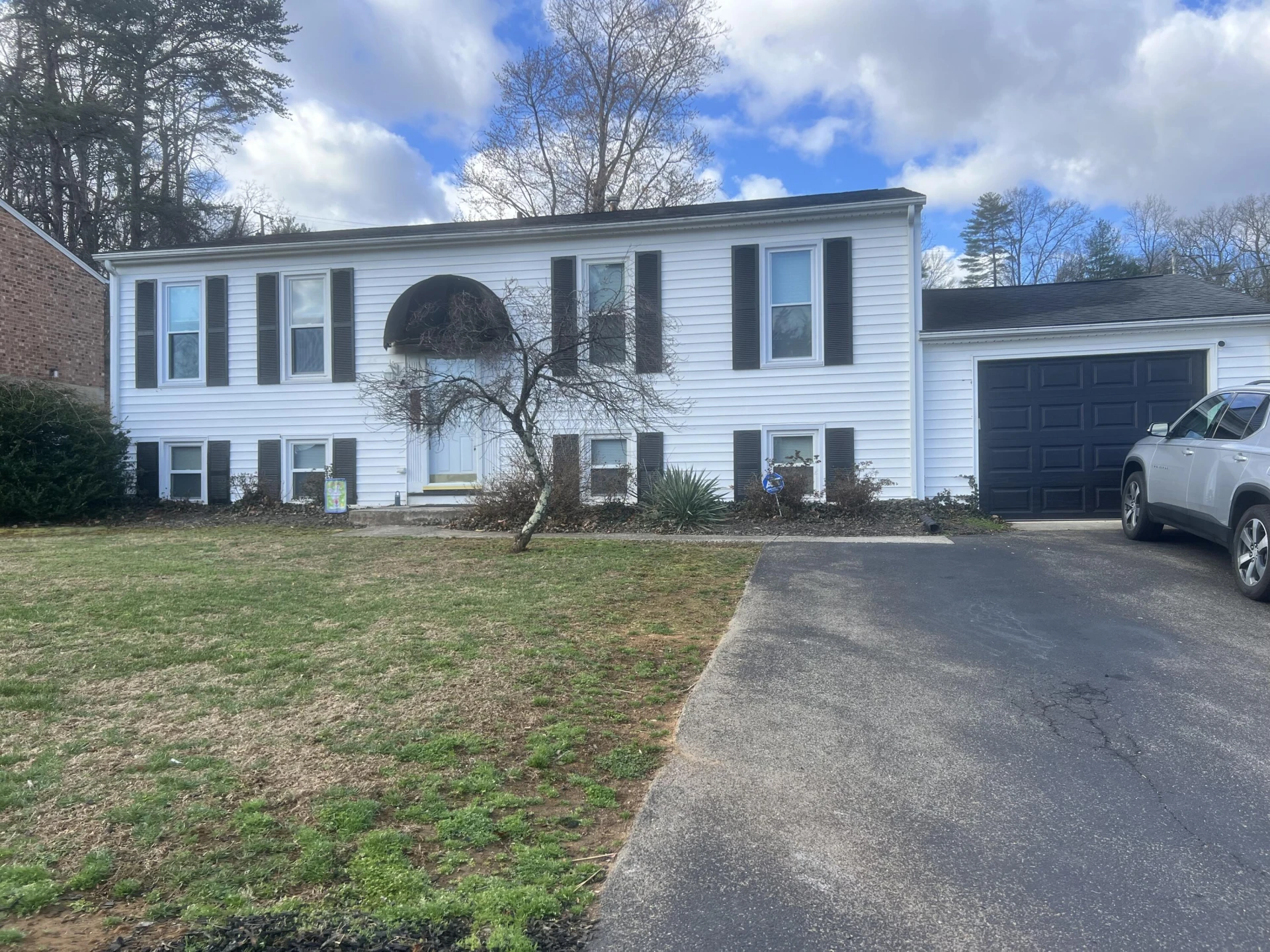 4160 Arlington Hills DR - Photo 2