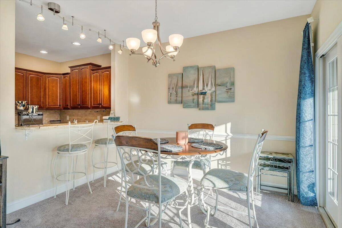 300 Pointe Shore DR #411 - Photo 22