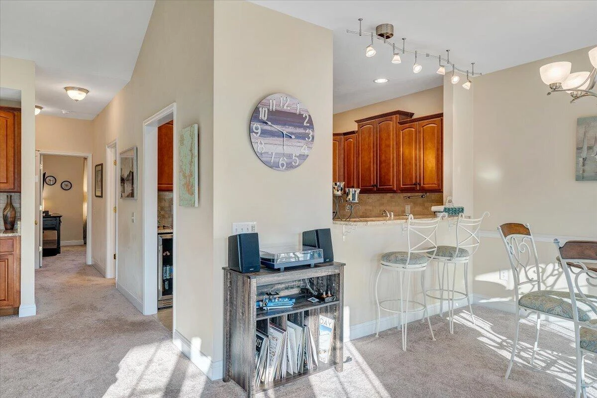300 Pointe Shore DR #411 - Photo 25