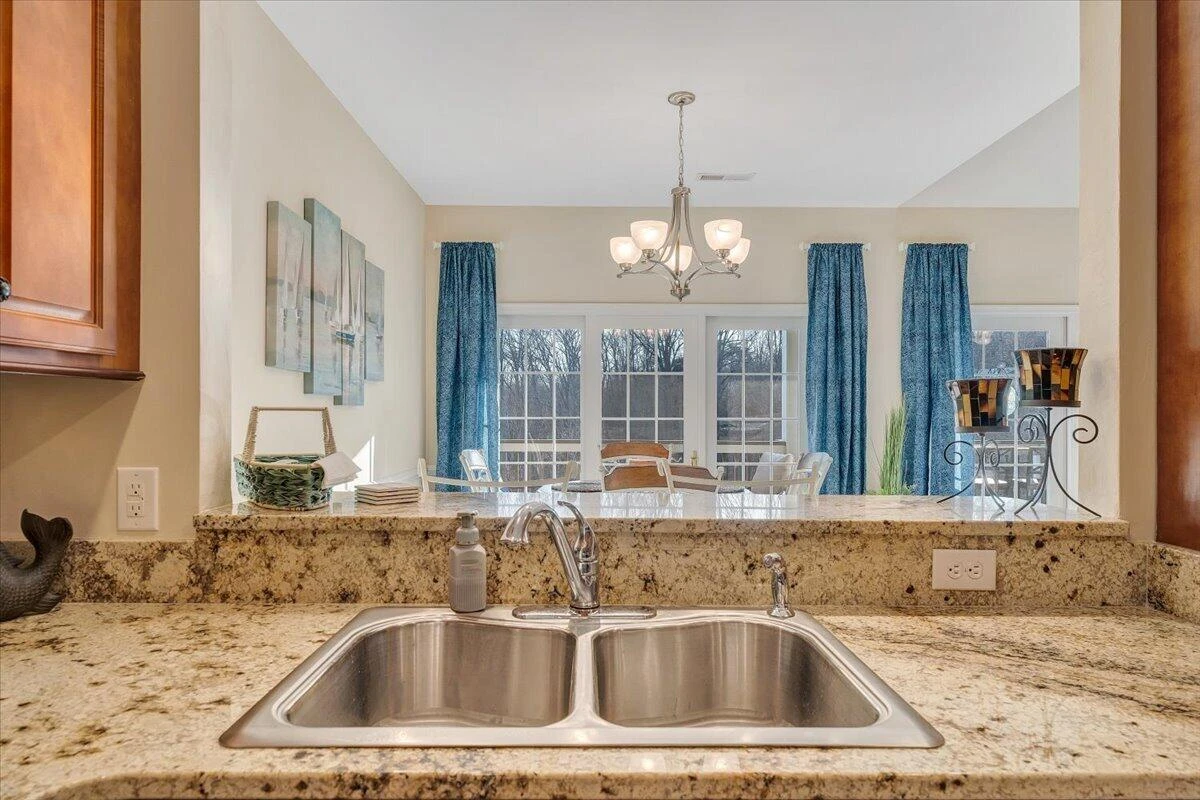 300 Pointe Shore DR #411 - Photo 31