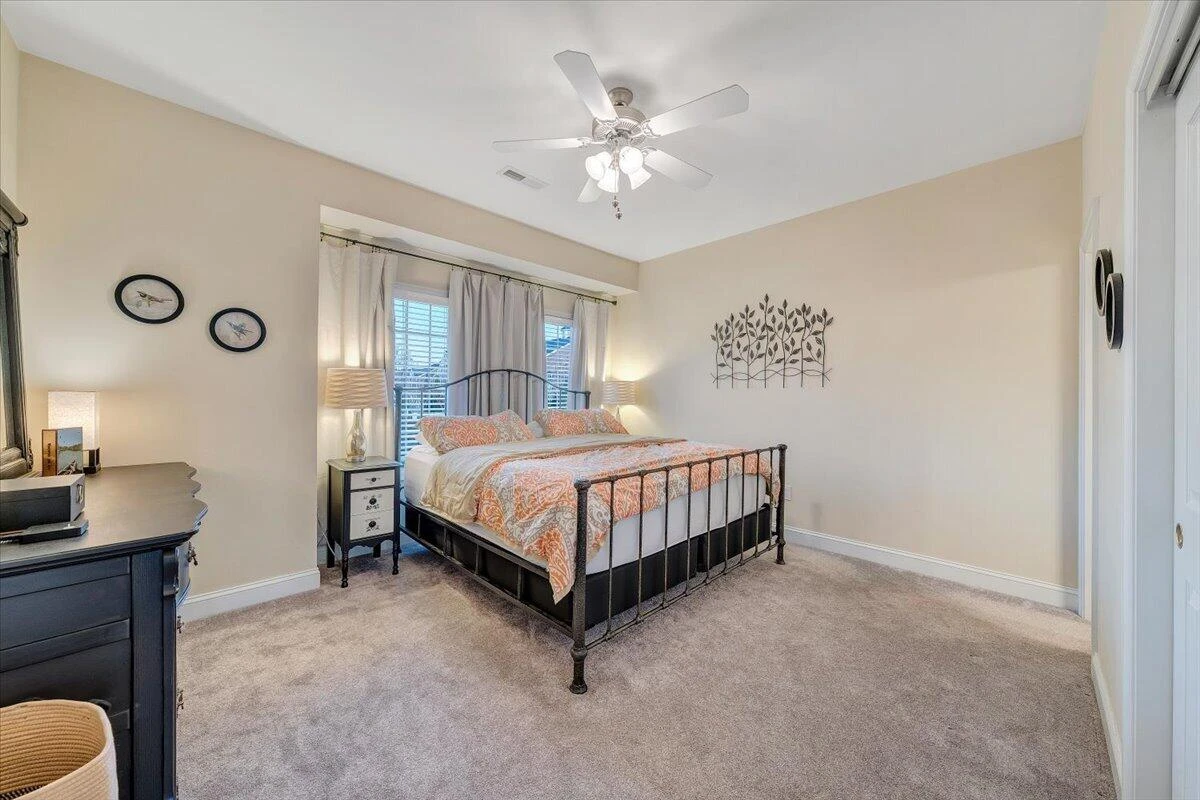 300 Pointe Shore DR #411 - Photo 32