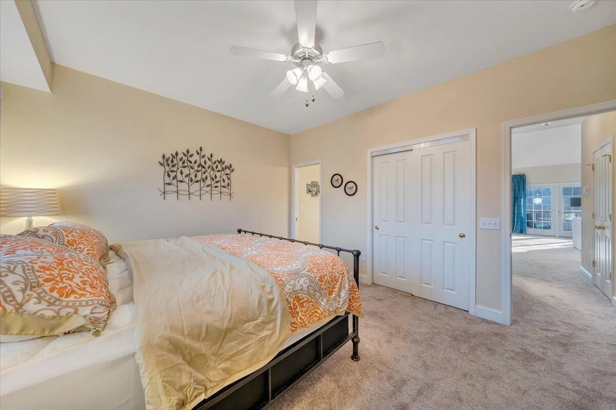 300 Pointe Shore DR #411 - Photo 33