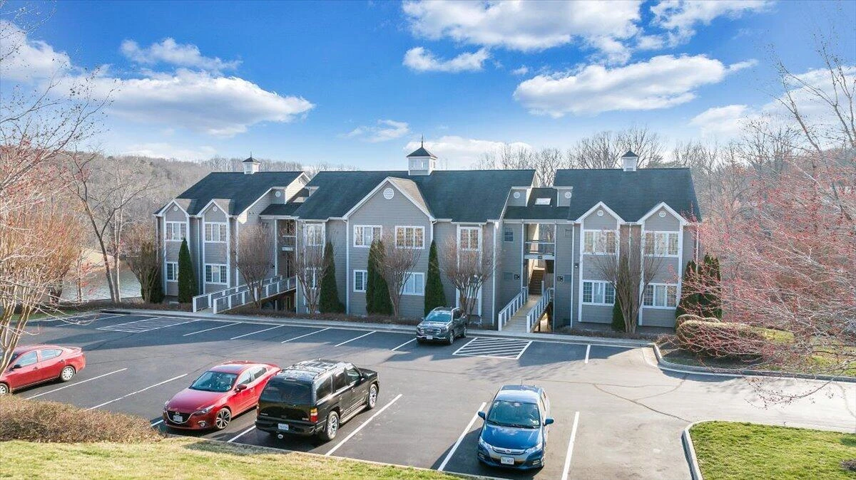 300 Pointe Shore DR #411 - Photo 71