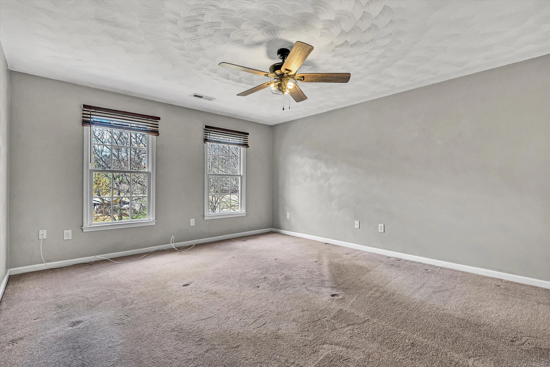 2540 Blue Ridge Springs RD - Photo 17