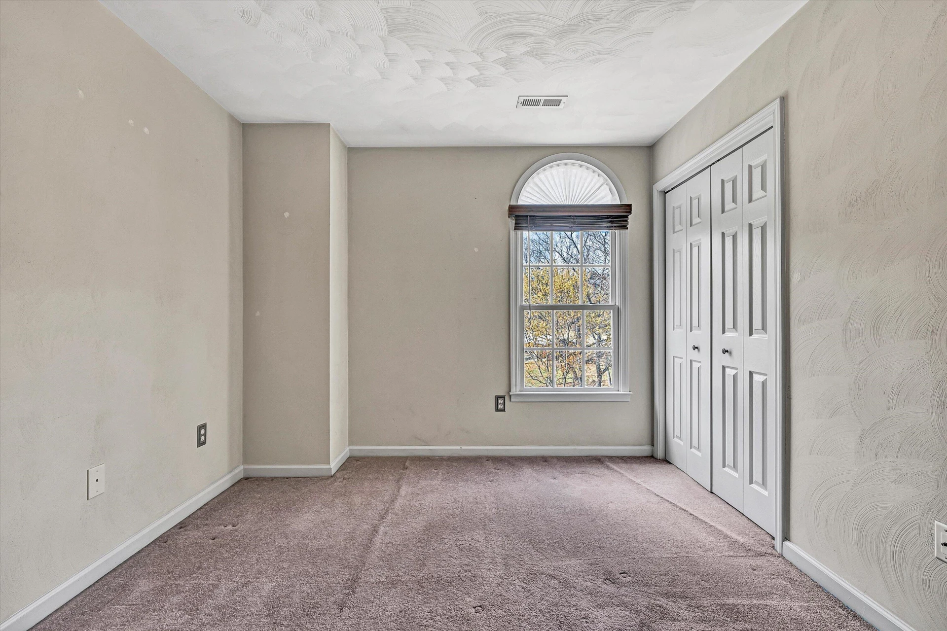 2540 Blue Ridge Springs RD - Photo 22