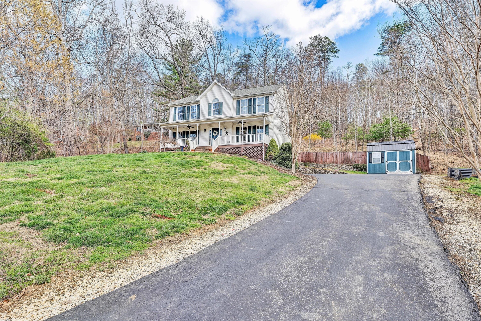 2540 Blue Ridge Springs RD - Photo 43