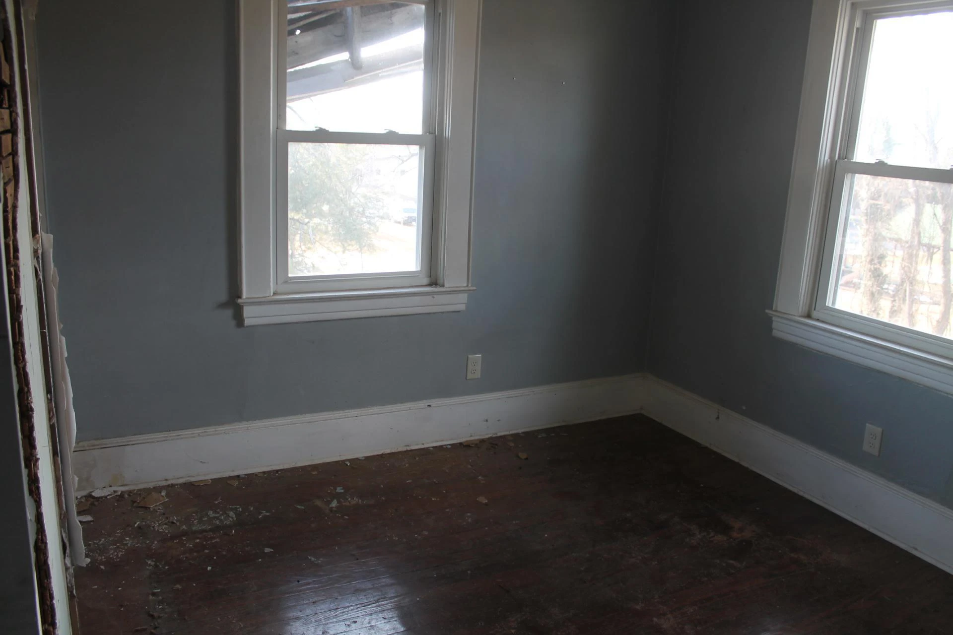 2210 Eastgate AVE - Photo 21