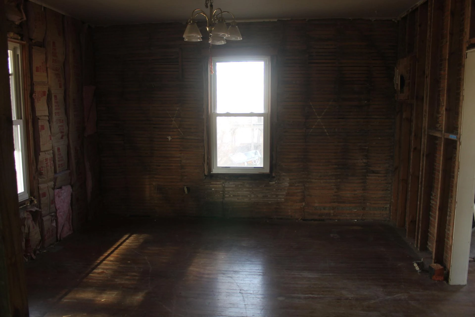 2210 Eastgate AVE - Photo 8
