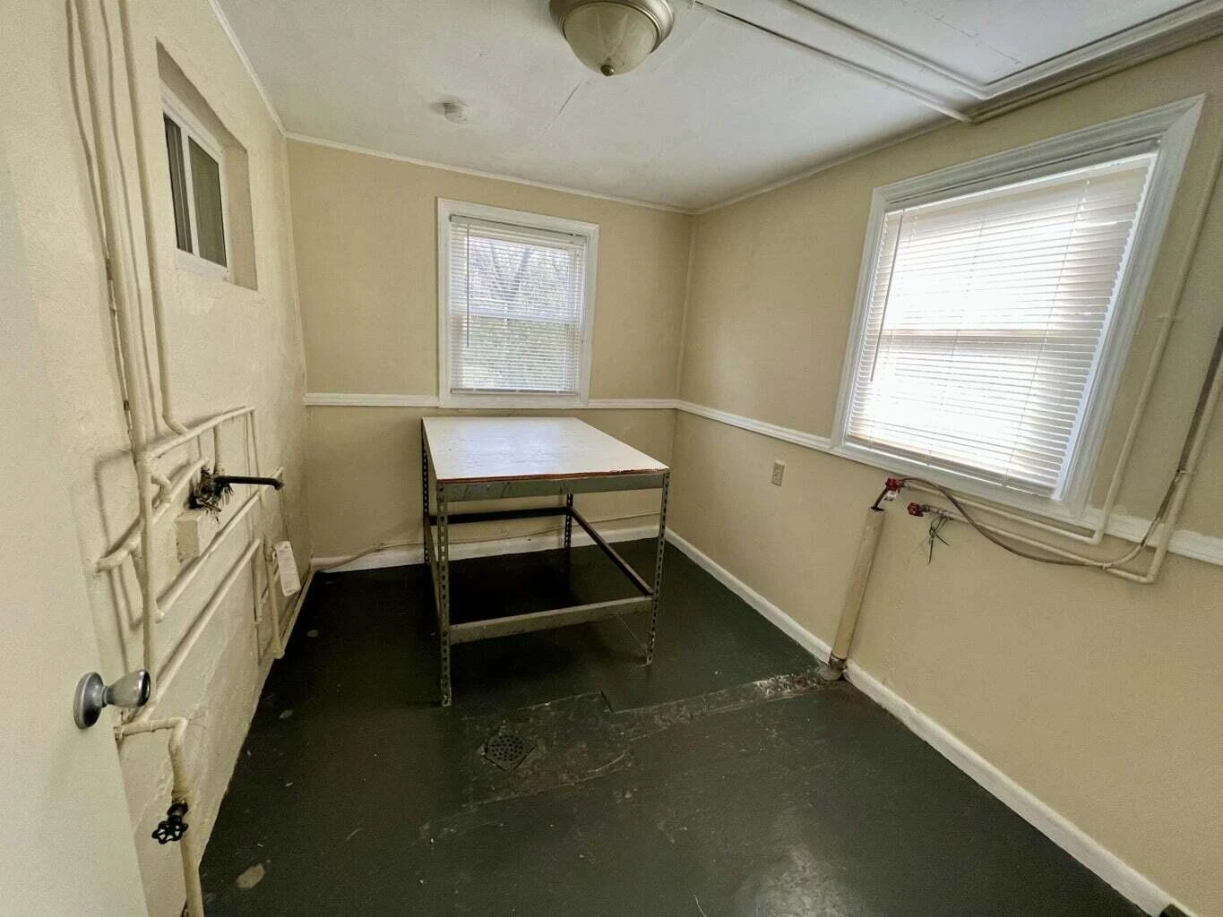 3938 Virginia AVE - Photo 13