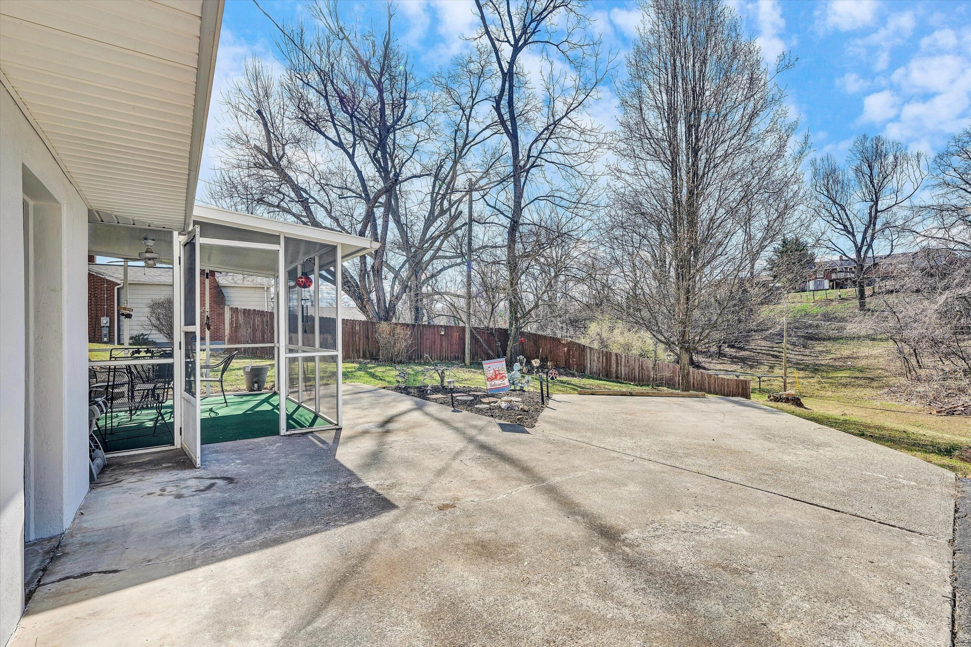 4852 Showalter RD - Photo 34