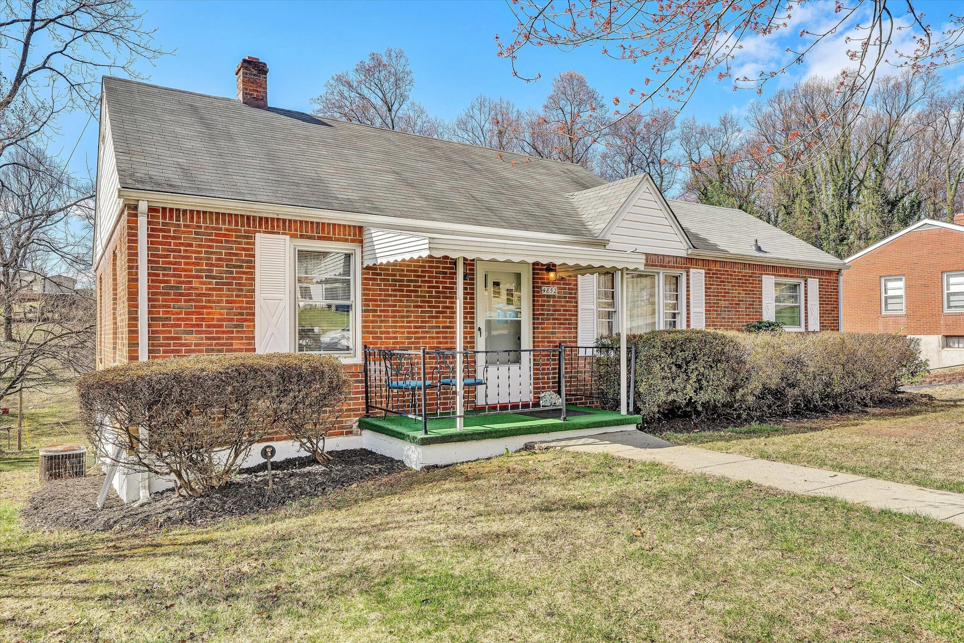 4852 Showalter RD - Photo 4