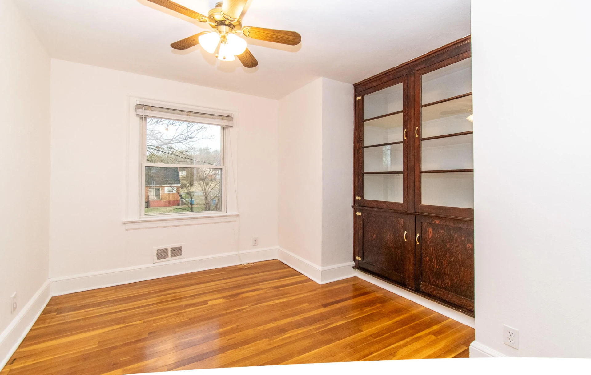 2619 Floraland DR - Photo 19