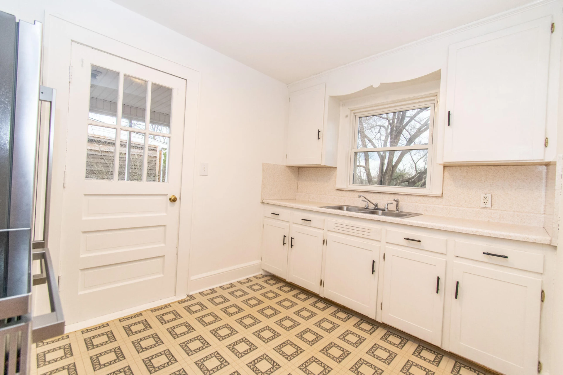 2619 Floraland DR - Photo 22