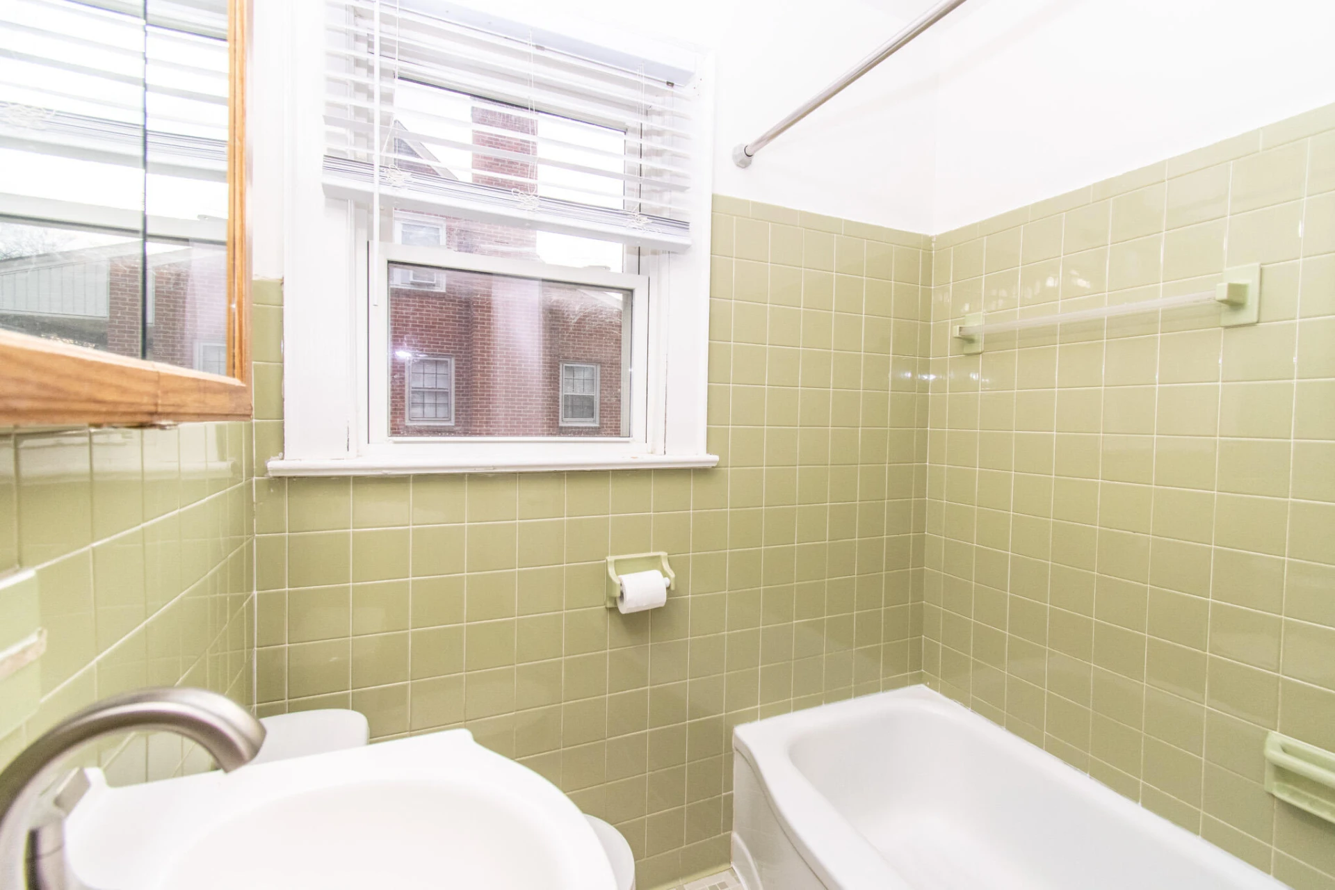 2619 Floraland DR - Photo 32